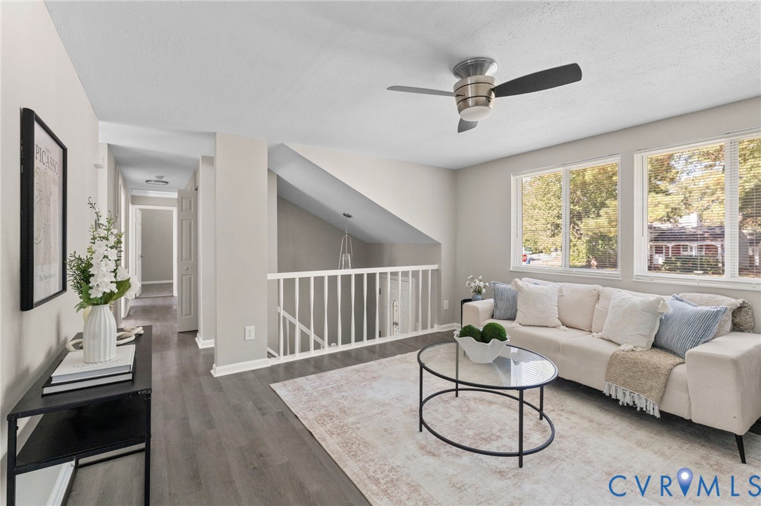 10435 Crumpets Ln