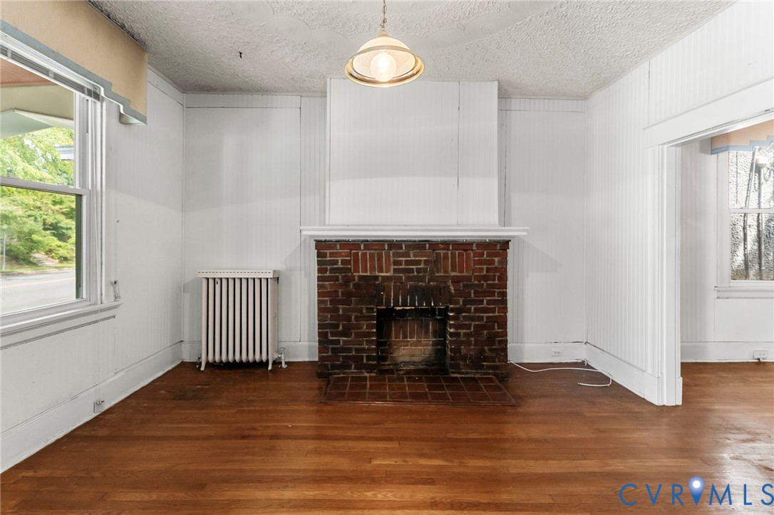 2213 4th Ave