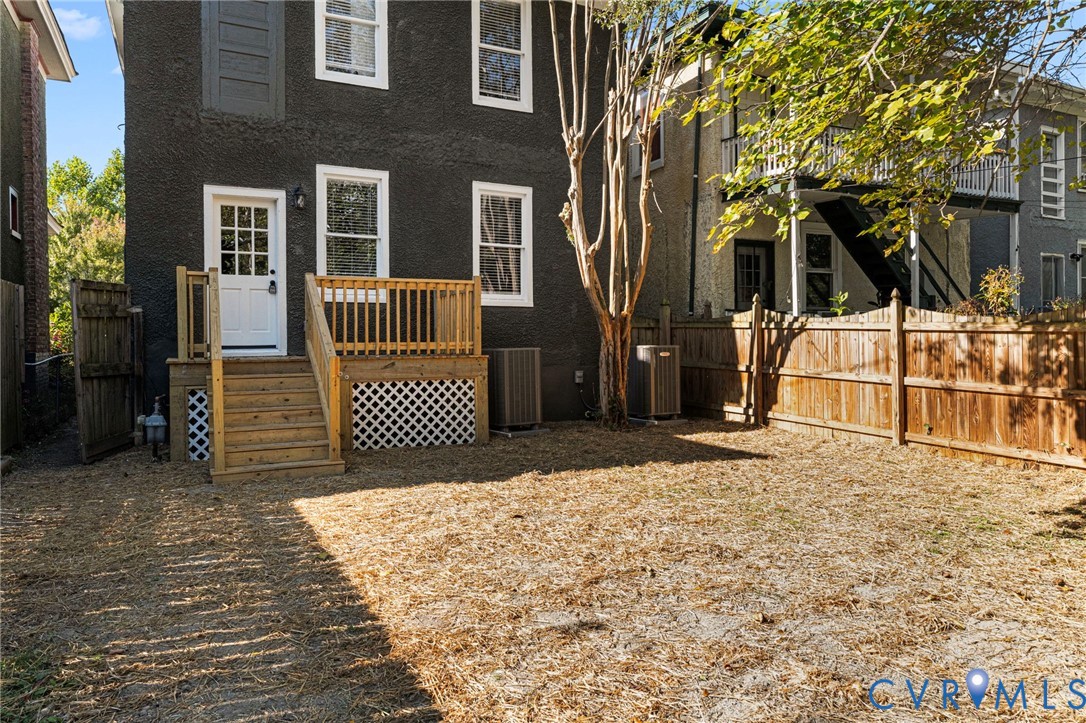 2411 2nd Ave