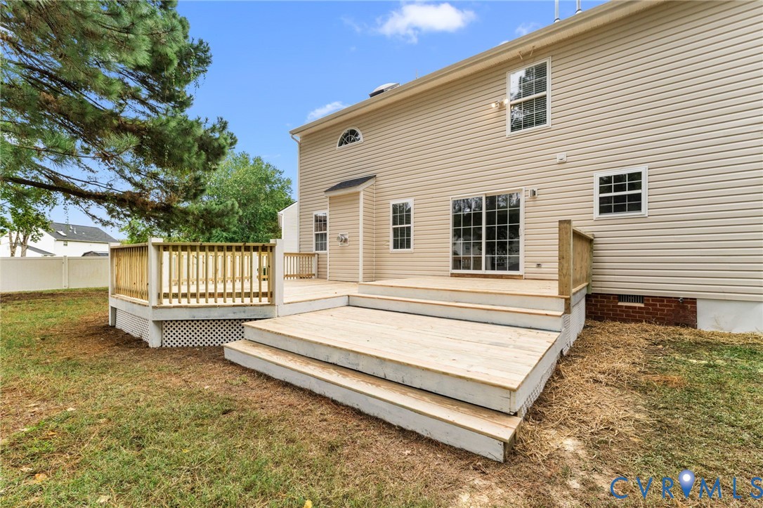 1736 First Colonial Ct