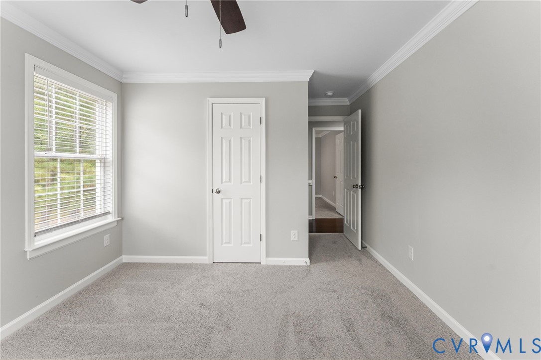 1736 First Colonial Ct