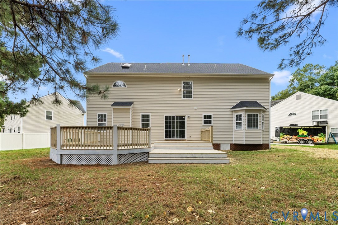 1736 First Colonial Ct