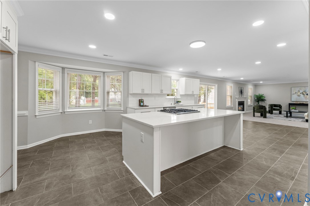 1736 First Colonial Ct