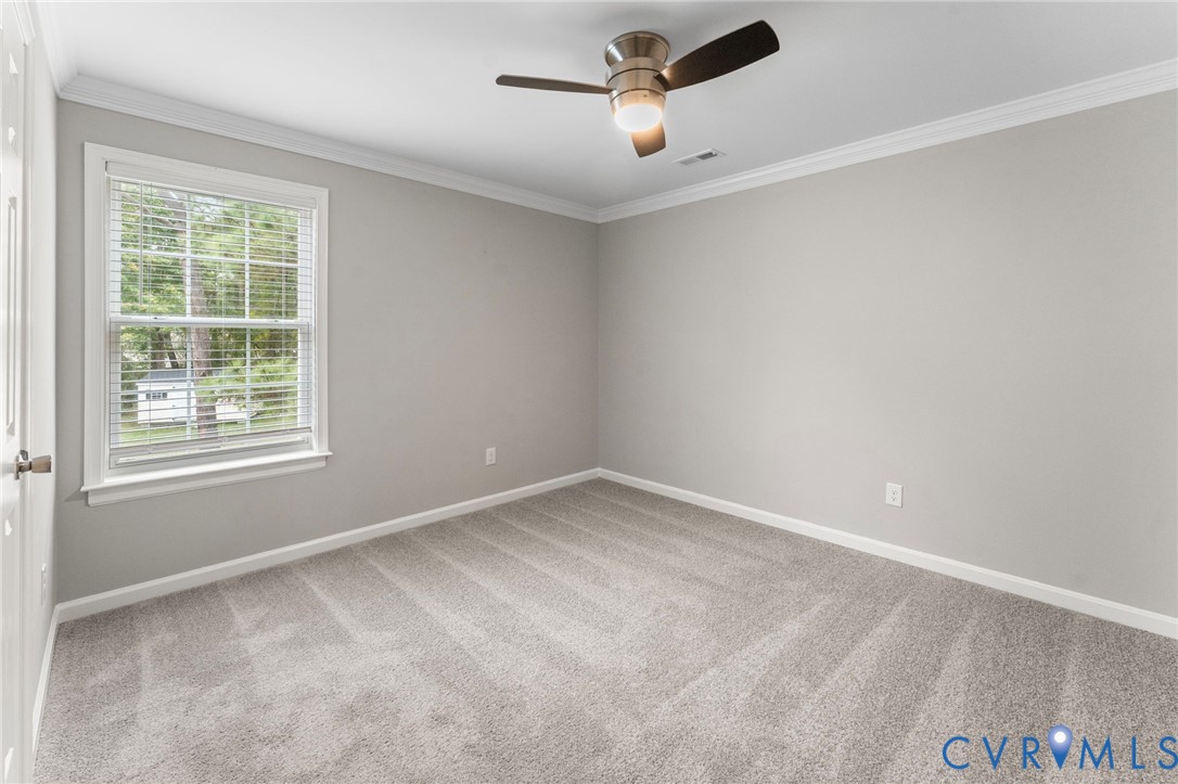 1736 First Colonial Ct