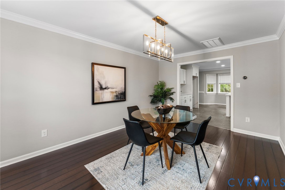 1736 First Colonial Ct