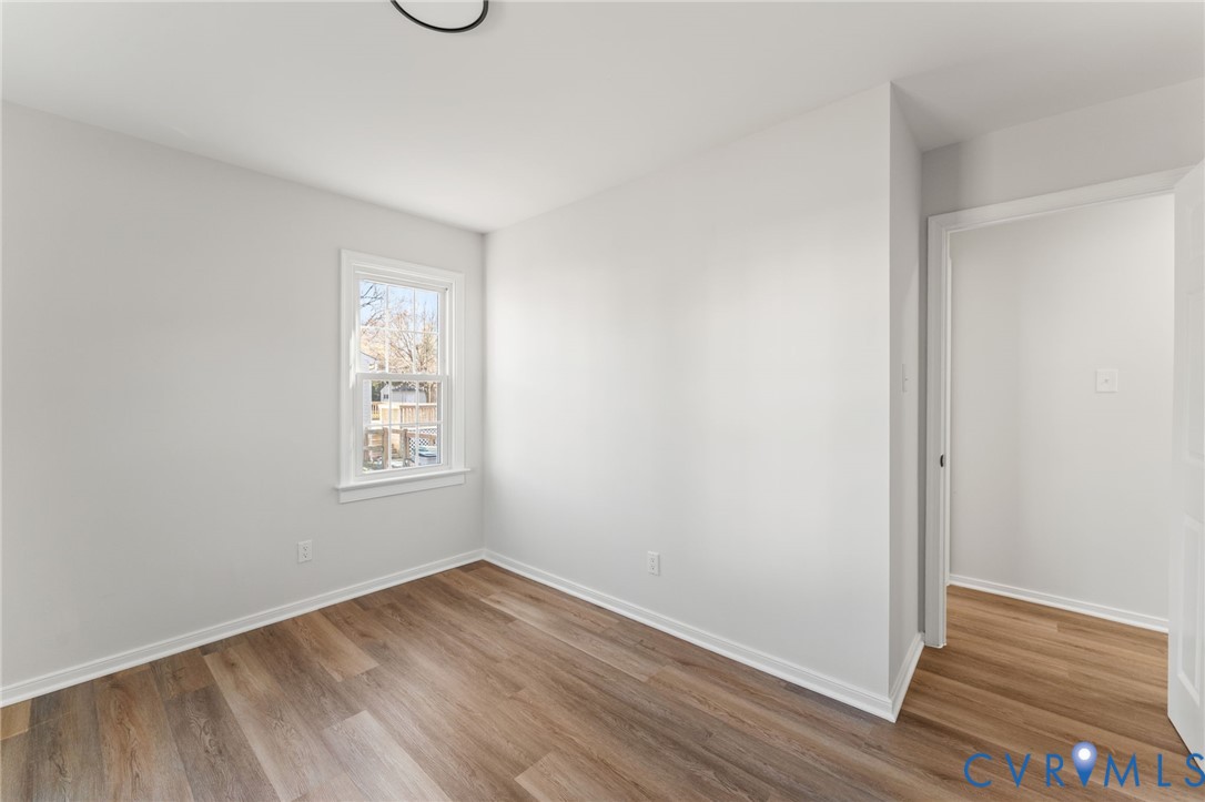 405 Thompson St