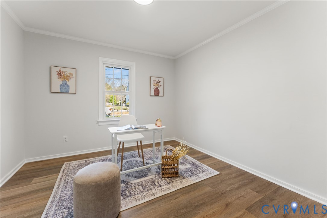 405 Thompson St
