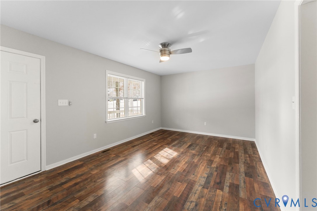 5309 Jons Way
