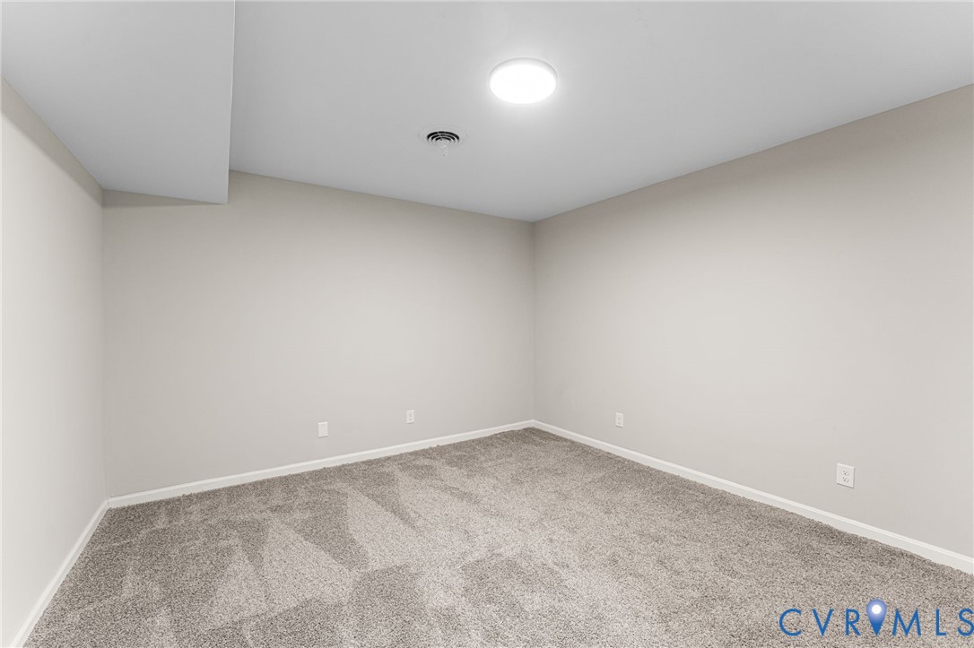 71 Dogwood Dr