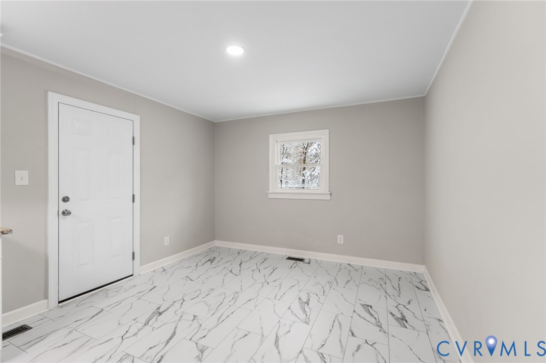 2444 Mountain View Rd