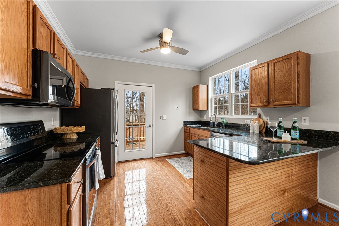 175 Ellis Dr