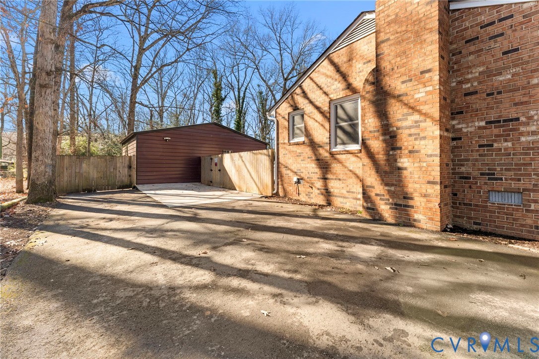 14608 Rivermont Rd