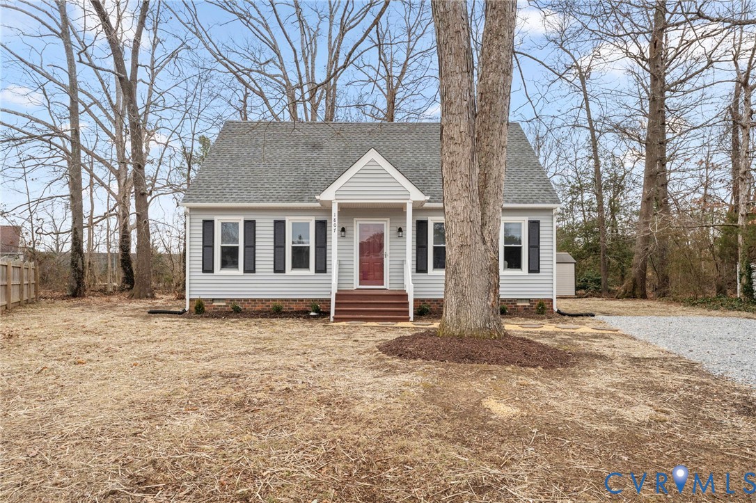 1807 Meadow Park Cir