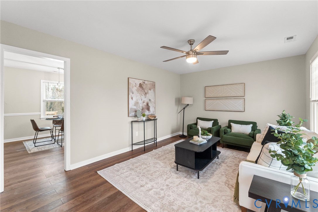 1807 Meadow Park Cir