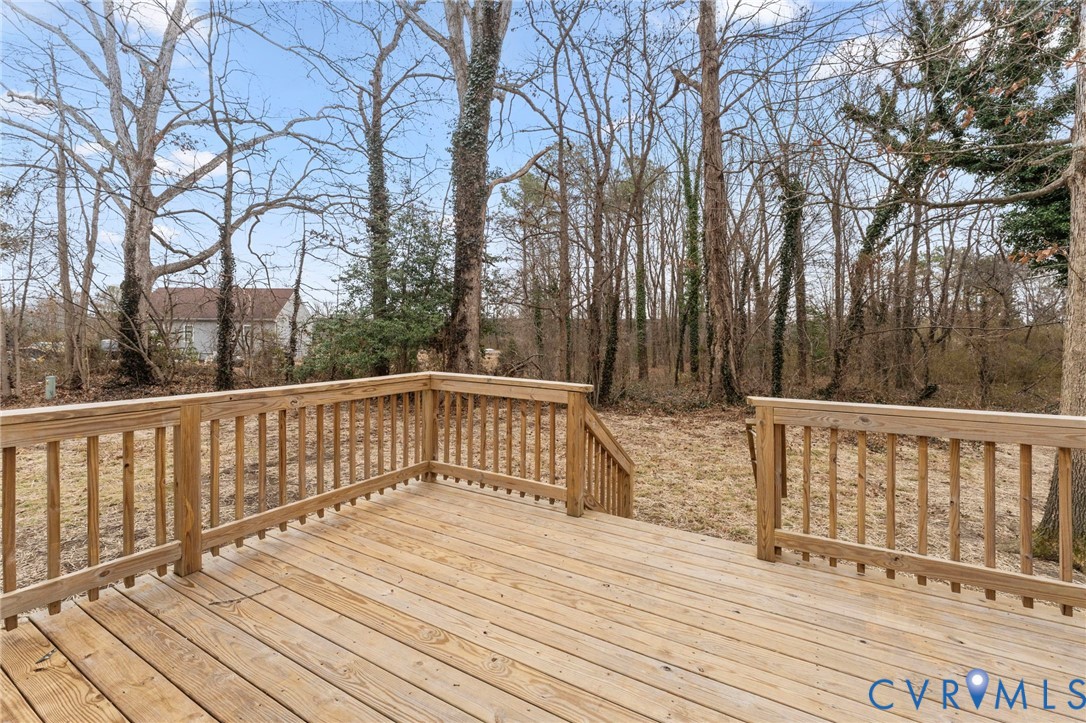 1807 Meadow Park Cir