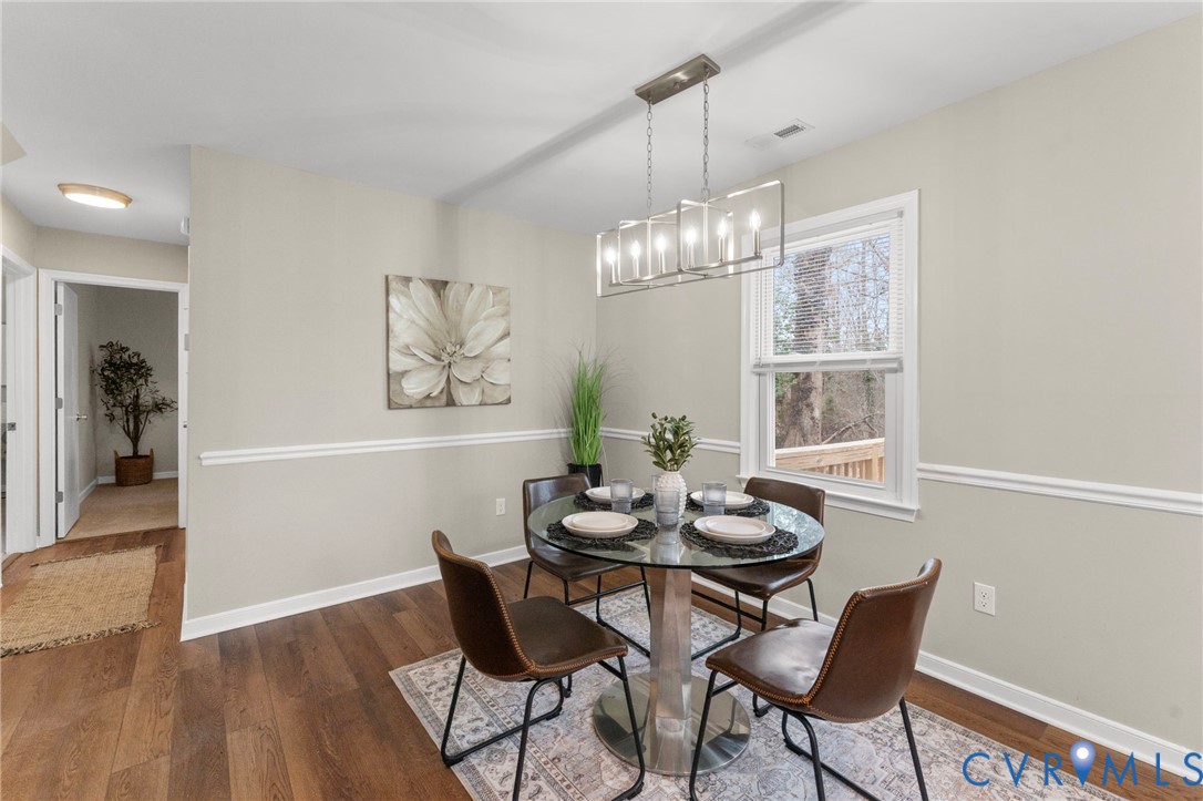 1807 Meadow Park Cir