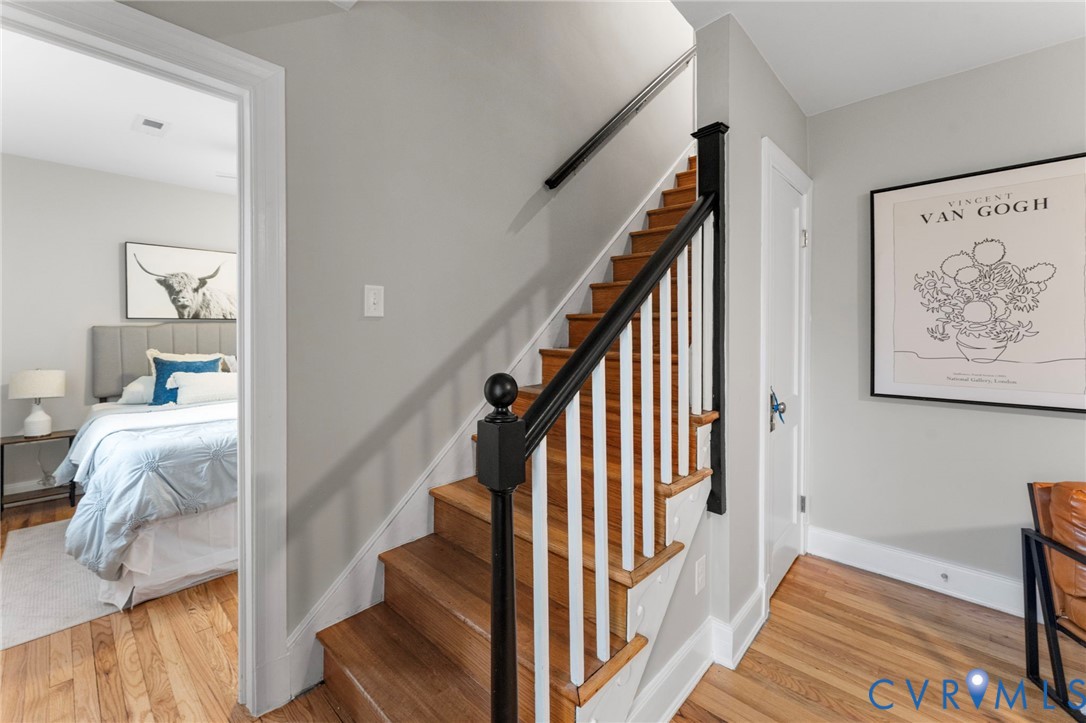 2425 Dumbarton Rd