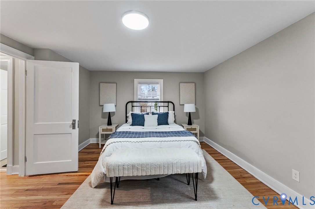2425 Dumbarton Rd