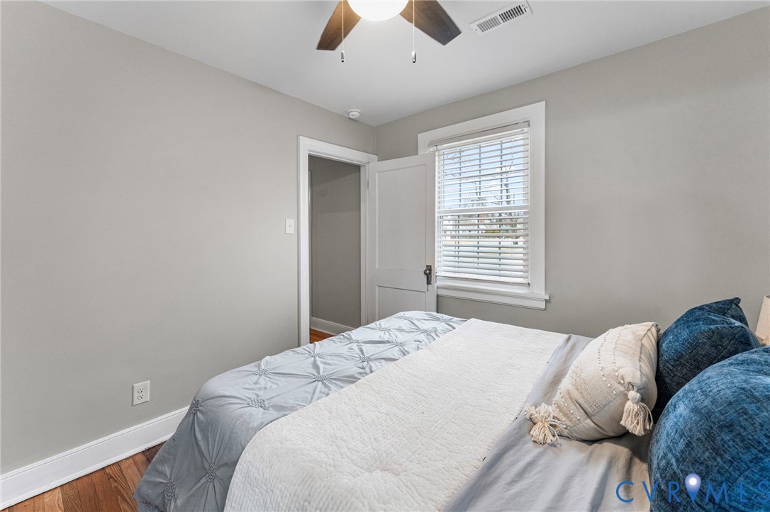 2425 Dumbarton Rd