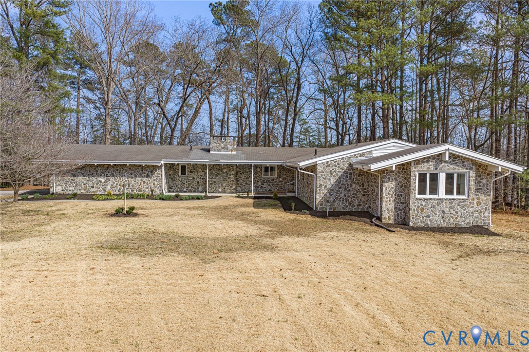 3715 Old Wood Rd