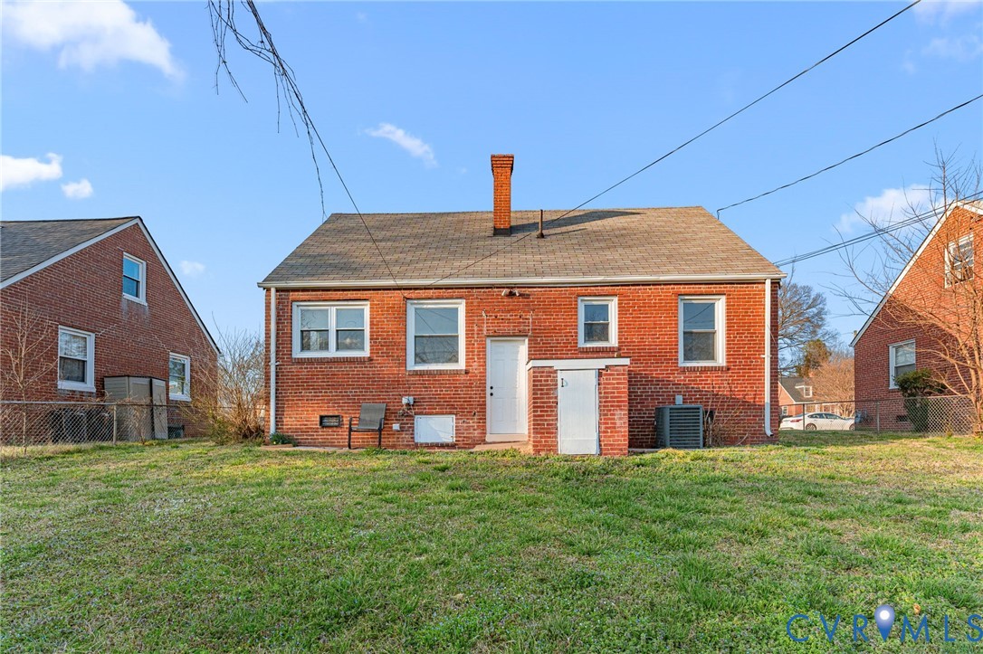 1013 Nelson St