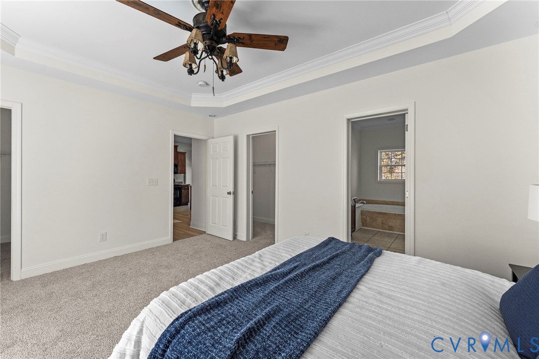 228 Hidden Springs Ln