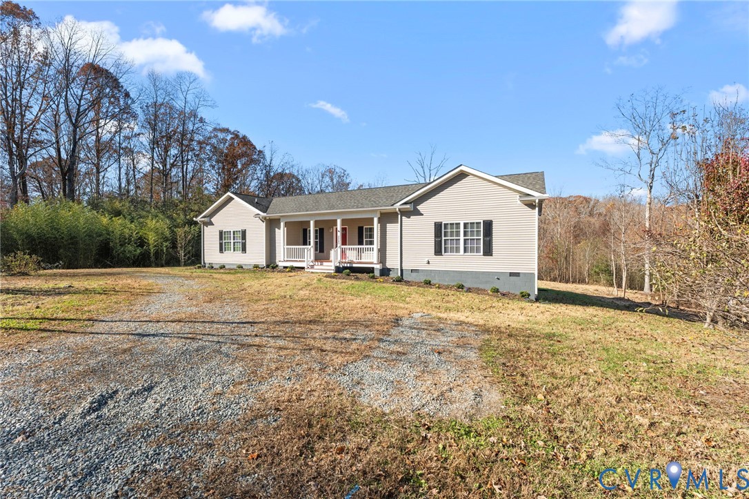 228 Hidden Springs Ln