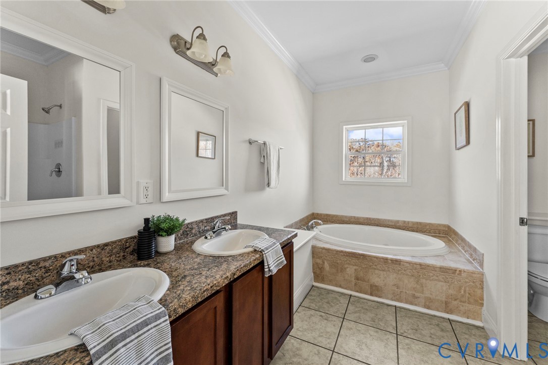228 Hidden Springs Ln