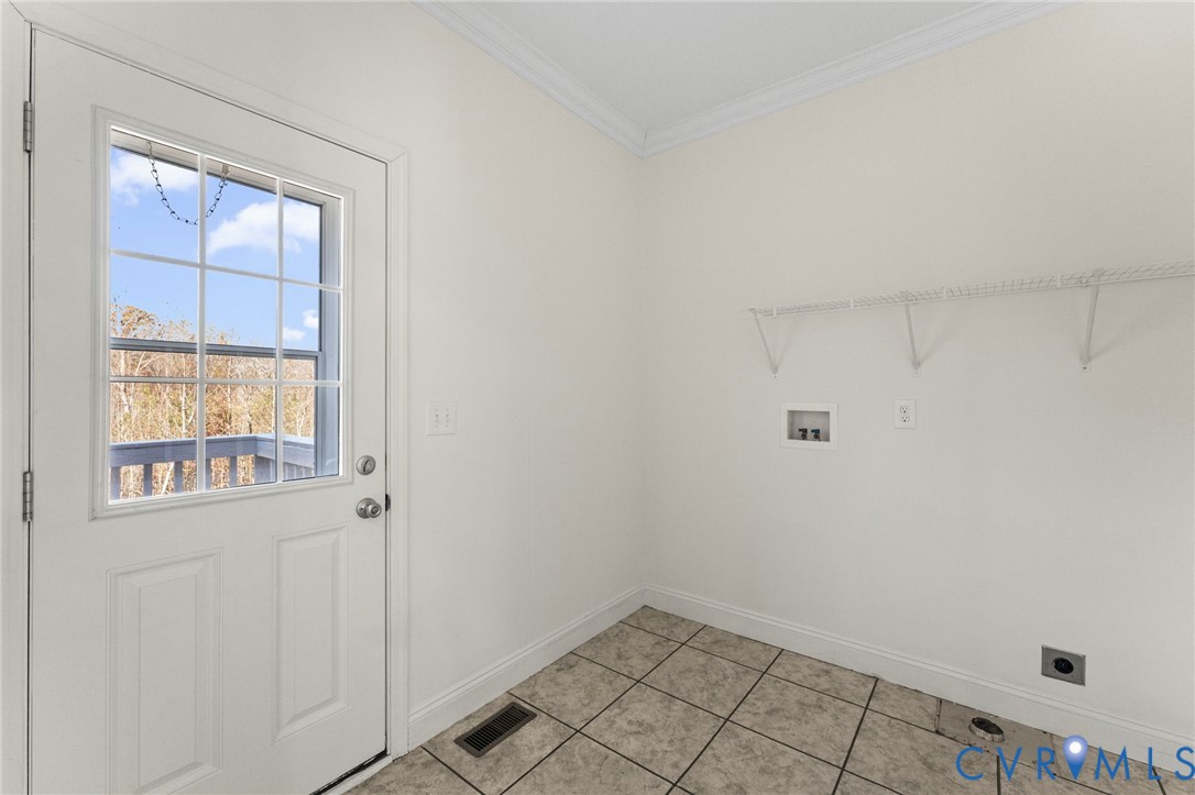 228 Hidden Springs Ln