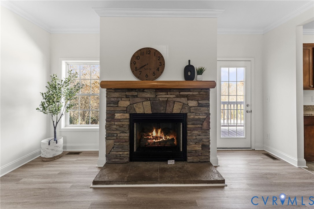 228 Hidden Springs Ln