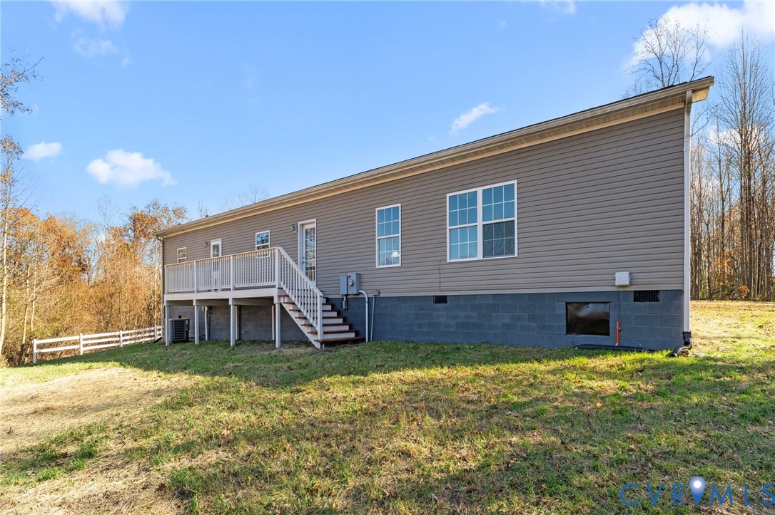 228 Hidden Springs Ln