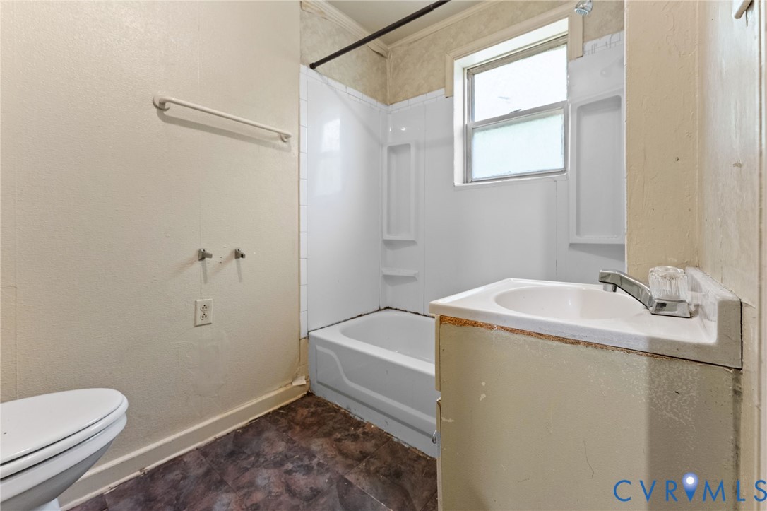 51 Anderson Dr