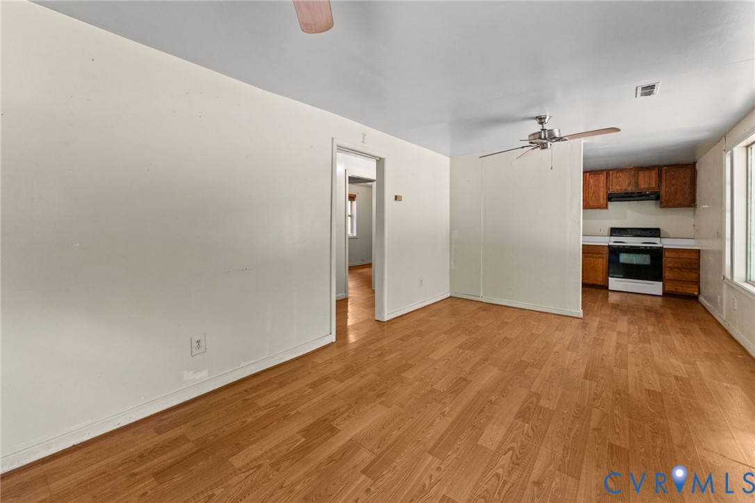 51 Anderson Dr