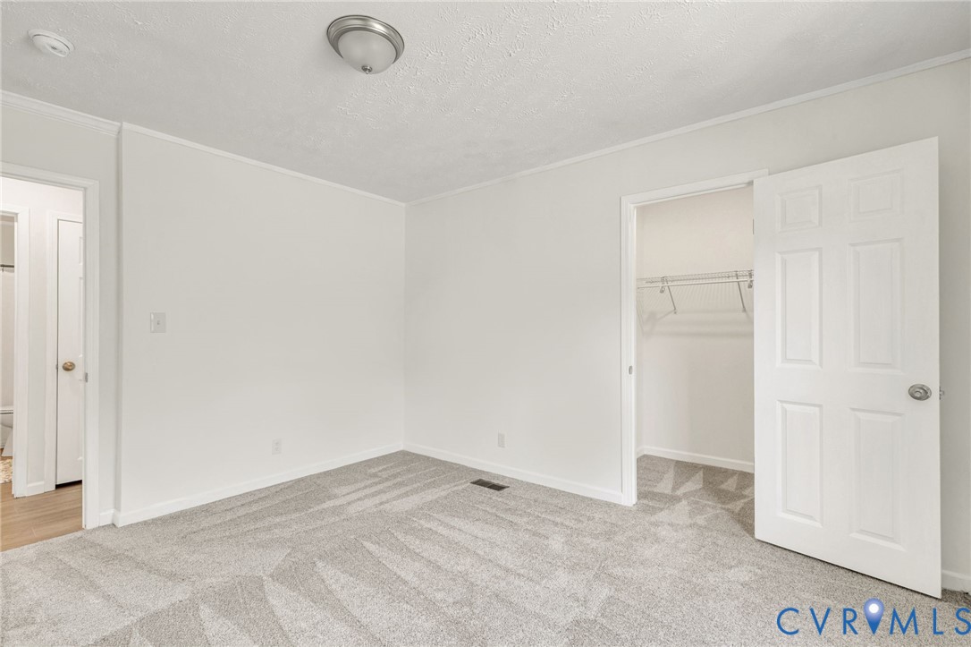 9424 Marlfield Rd