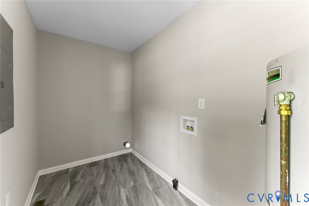 3007 Glenan Dr
