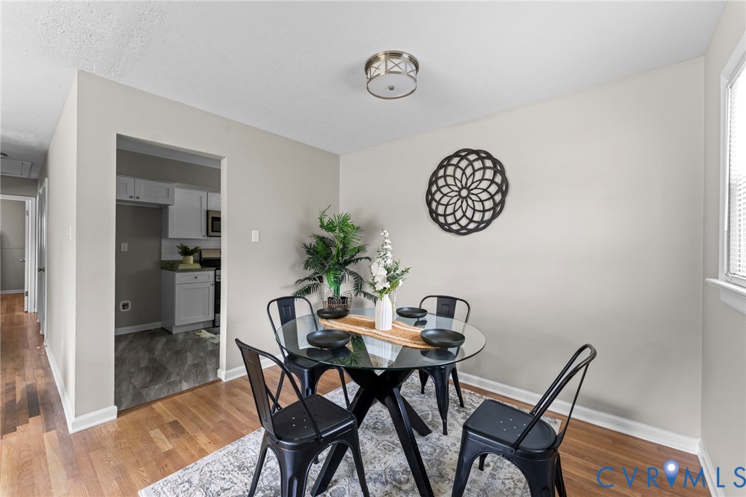 3007 Glenan Dr