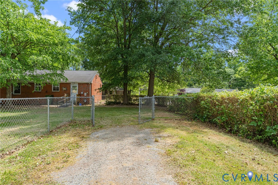 2500 Ford Ave