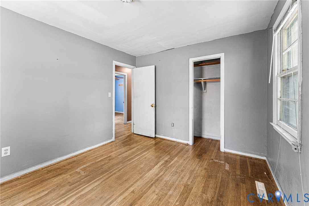 2500 Ford Ave