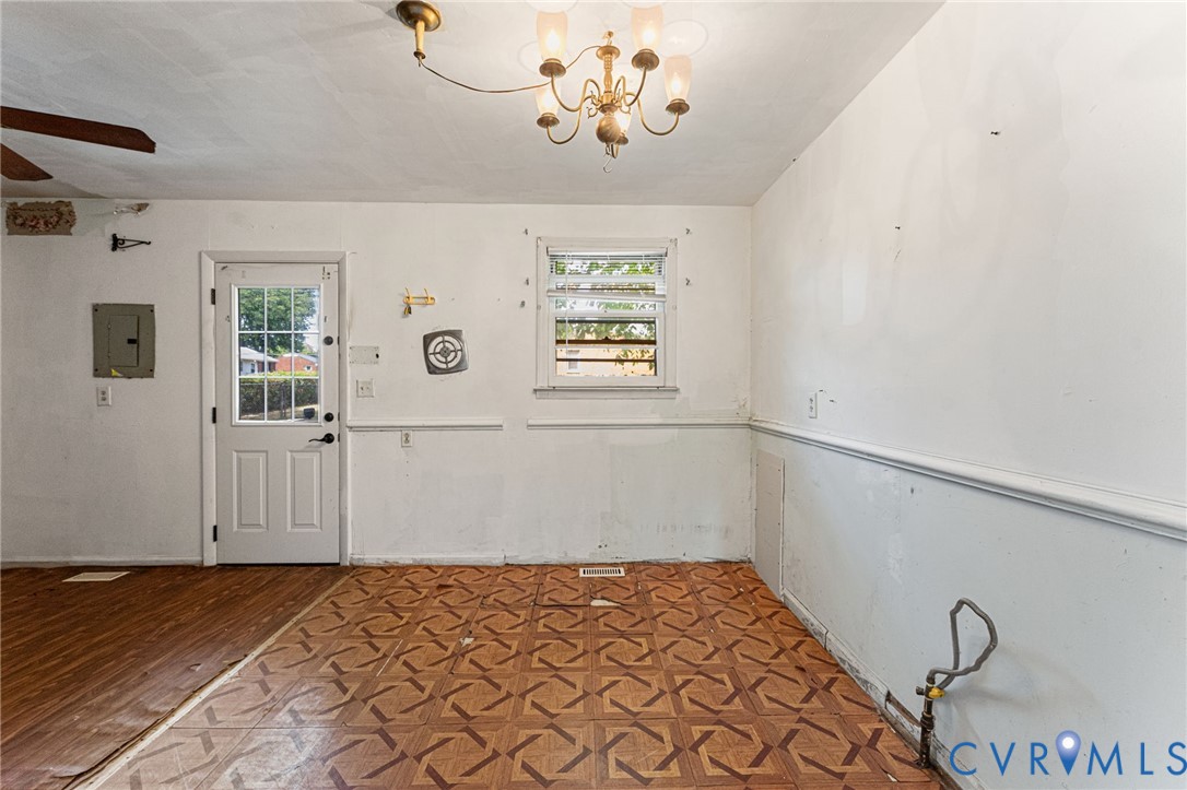 2500 Ford Ave