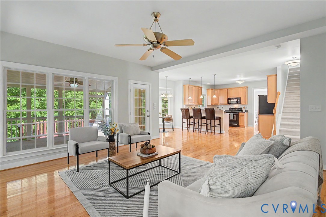 9366 Summer Oak Dr