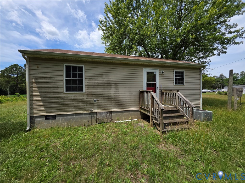 646 Valley Dr