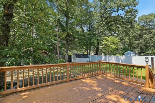 2804 Executive Dr