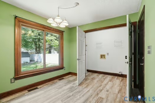 2804 Executive Dr
