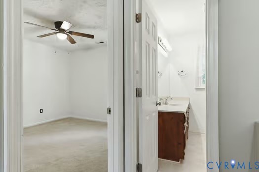 2804 Executive Dr