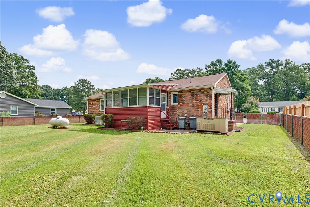 509 Briarwood Cir