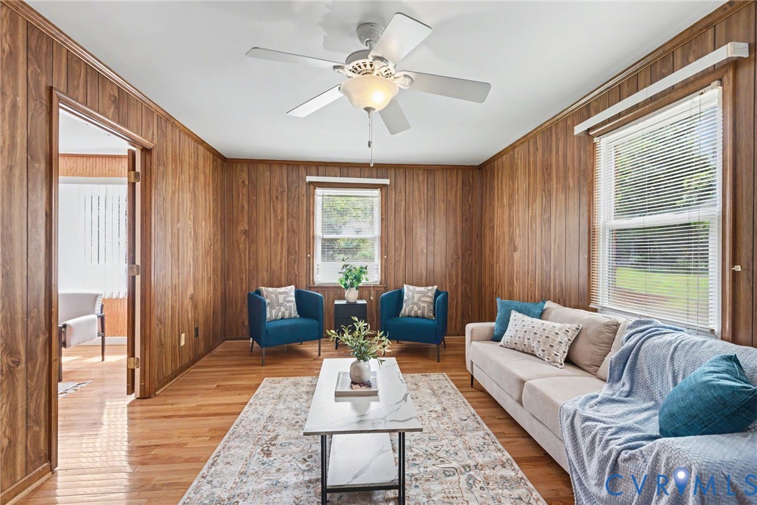 509 Briarwood Cir