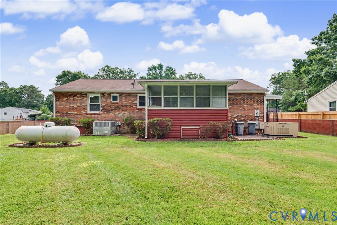 509 Briarwood Cir