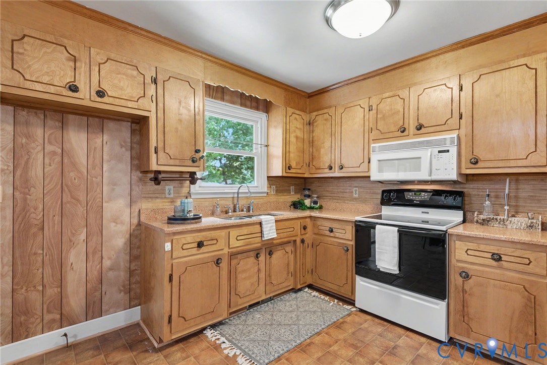 509 Briarwood Cir