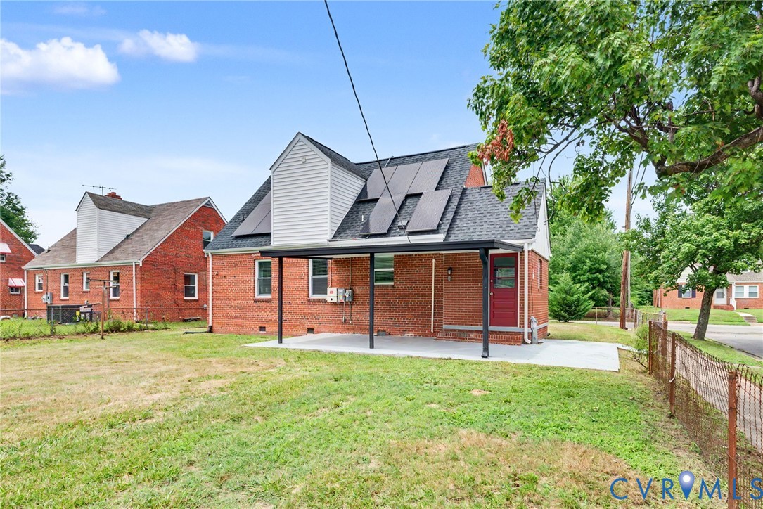 3424 Danbury Rd