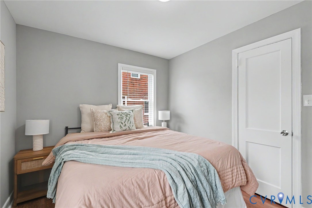 3424 Danbury Rd